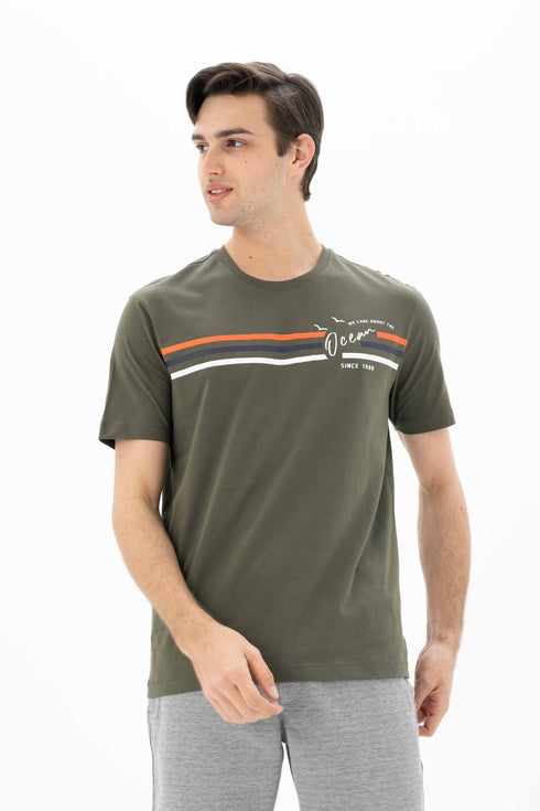 T-Shirt Round Neck With Chest Print